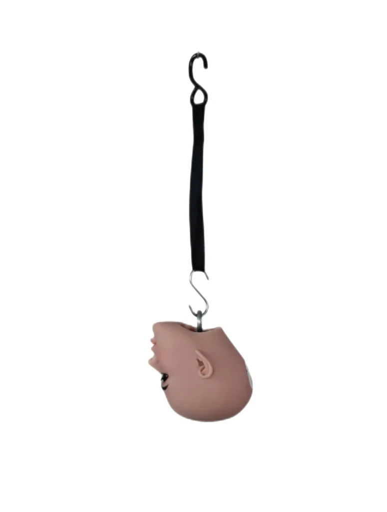 Doll Leash Storage Hanger 02