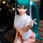 Best-mini-sex-doll-j60-miku-reaching-forward-hand